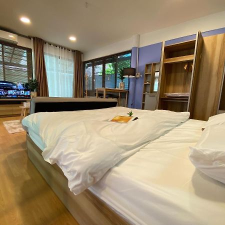 Catory Villa Бангкок Экстерьер фото